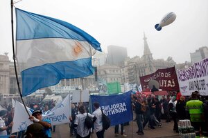 Marcha contra la Ley Bases en el Congreso: hora y cortes de calles en Buenos Aires (Fuente: Leandro Teysseire)