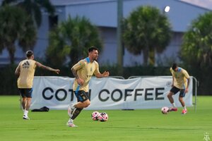 Dos jugadores de la Selección Argentina volvieron a entrenar a la par del grupo