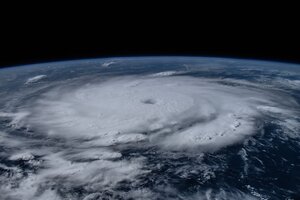 Un astronauta de la NASA mostró cómo se ve el huracán Beryl desde el espacio