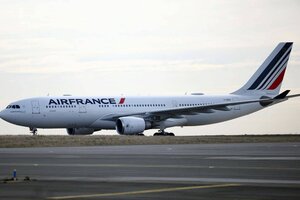 Pánico en un vuelo de Air France: debió aterrizar de emergencia en España
