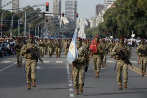 Estos son los cortes de tránsito obligados por el desfile militar que pidió Javier Milei (Fuente: NA)