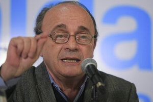 Leopoldo Moreau: "Es grave que se haya resuelto una reforma de la AFI por DNU"