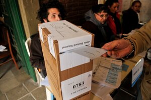 Una encuesta midió la democracia en sangre de los argentinos