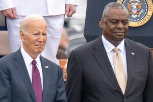 "El tipo negro": Joe Biden pareció olvidarse el nombre de su secretario de Defensa (Fuente: AFP)