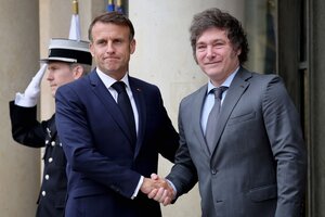 Javier Milei en Francia: reunión con Macron y presencia en la apertura de los Juegos Olímpicos (Fuente: AFP)