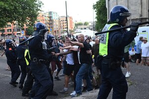 En Reino Unido no cesan los ataques racistas de grupos de extrema derecha