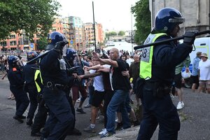 Reino Unido: no cesan los ataques racistas de grupos de extrema derecha (Fuente: AFP)