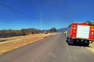 El fuego quemó más de 2.300 hectáreas en la provincia (Fuente: Bomberos Voluntarios de Rosario de la Frontera)