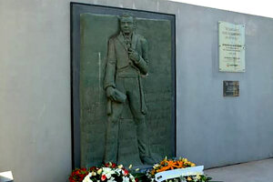 Monumento a Bernardo de Monteagudo en Lomas de Tafí