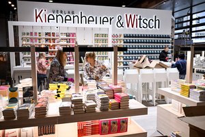 Argentina aislada del mundo cultural