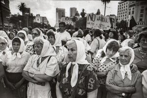 Las voces de la plaza: A 43 años de la primera ronda de las Madres de Plaza de Mayo