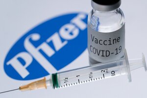 El gobierno retomó las negociaciones con Pfizer y busca un acuerdo por la vacuna cubana