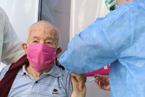 Coronavirus: la Ciudad habilitará la preinscripción para vacunar a los mayores de 80 años