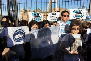 Zulma Burgos, madre de un tripulante del ARA San Juan: "Macri y Aguad son los principales culpables"