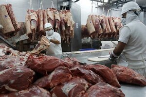 Expectativa por la reunión entre Julián Domínguez y la Mesa de Enlace: ¿qué pasará con el precio de la carne?