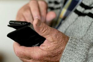 Jubilados: últimos días para comprar celulares en 18 cuotas sin interés