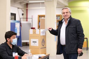 ¿Quién ganó en la mesa dónde votó Alberto Fernández?