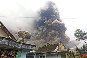 Indonesia: ascendieron a 13 los muertos tras la erupción del volcán en la isla de Java