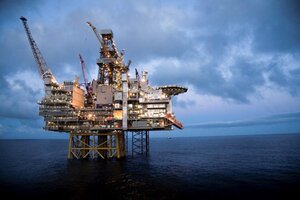 Roberto Salvarezza defendió la exploración offshore de petróleo: "Hay que ser inteligentes y usar los recursos naturales"