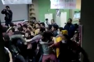 Suspendieron las clases en la Facultad de Filosofía y Letras de la UBA tras una violenta pelea entre grupos estudiantiles