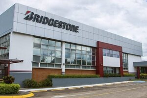 La historia detrás del bono de $730 mil a trabajadores de Bridgestone: por qué lo cobran y cómo los afectó el gobierno de Macri