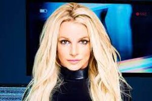 Madonna aseguró que la tutela de Britney Spears "viola los derechos humanos"