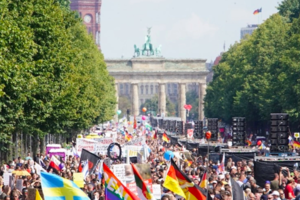 Alemania: Nueva marcha anticuarentena y negacionista en Berlín contra las restricciones del coronavirus