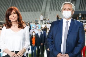 Alberto Fernández defendió a Cristina Kirchner tras la aparición de afiches que la tildan de "asesina": "Recurren a bajezas"