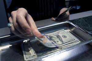 Dólar: Bajaron el blue y las cotizaciones financieras