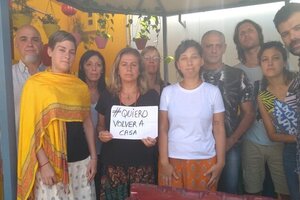 Argentinos varados en la India temen por su integridad física