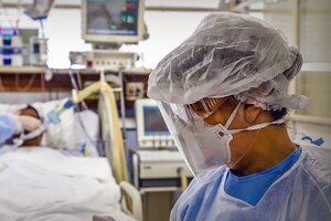 En la primera línea de batalla: angustia, reclamos y reflexiones de enfermeras en el Día de la Enfermería