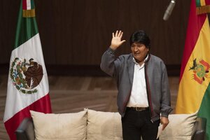 Evo Morales está en la Argentina como "refugiado"