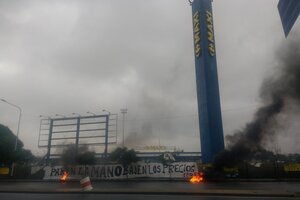 El Frente Darío Santillán protesta en supermercados para que "bajen los precios"