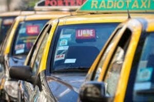 Larreta quiere que los taxistas oficien de ambulancias