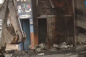 Feroz incendio en La Tablada: tres muertos y tres heridos