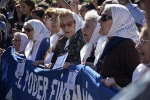 Hebe de Bonafini: "Necesitamos a las Fuerzas Armadas de este lado"