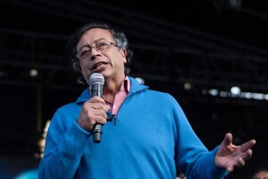 Elecciones en Colombia: Gustavo Petro encabeza la intención de voto con el 43 por ciento