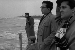 Reabren los cines con la vuelta de un clásico: "Los inútiles", de Fellini