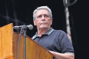 Carlos Acuña: "No vamos a aceptar suspensiones, despidos ni rebajas salariales"