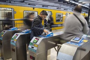 Metrodelegados realiza un paro de dos horas en la Línea C