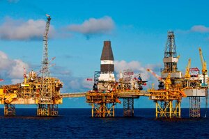 Salvarezza defendió el proyecto de exploración offshore en Mar del Plata y descartó la contaminación