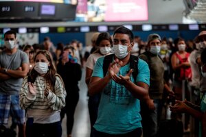 Coronavirus: Llegaron dos aviones Hércules con argentinos repatriados desde Perú