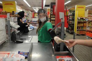 Supermercados: hay normal abastecimiento de productos, asegura la Secretaria de Comercio