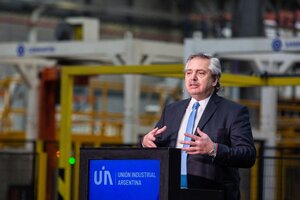 Alberto Fernández anunció medidas económicas para la industria