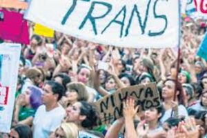 CAMBIEMPOS APUNTA CONTRA TRAVESTIS Y TRANS 