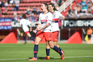 Fútbol femenino: San Lorenzo ganó con Maca Sánchez y Rocío Correa (Fuente: Twitter San Lorenzo)