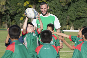 El rugby que contiene a los más chicos (Fuente: Prensa Camioneros/Maximiliano López Musacchio).)