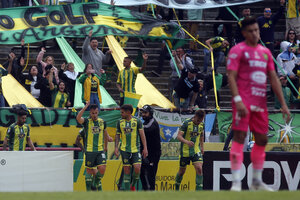 Aldosivi le ganó a Defensa y salió de la zona de descenso (Fuente: Télam)