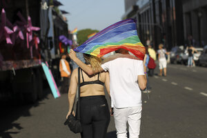 Marcha del Orgullo: el debate por la participación de heterosexuales (Fuente: EFE)