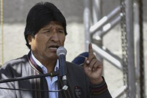 Tras llamar a nuevas elecciones, Evo Morales descarta renunciar